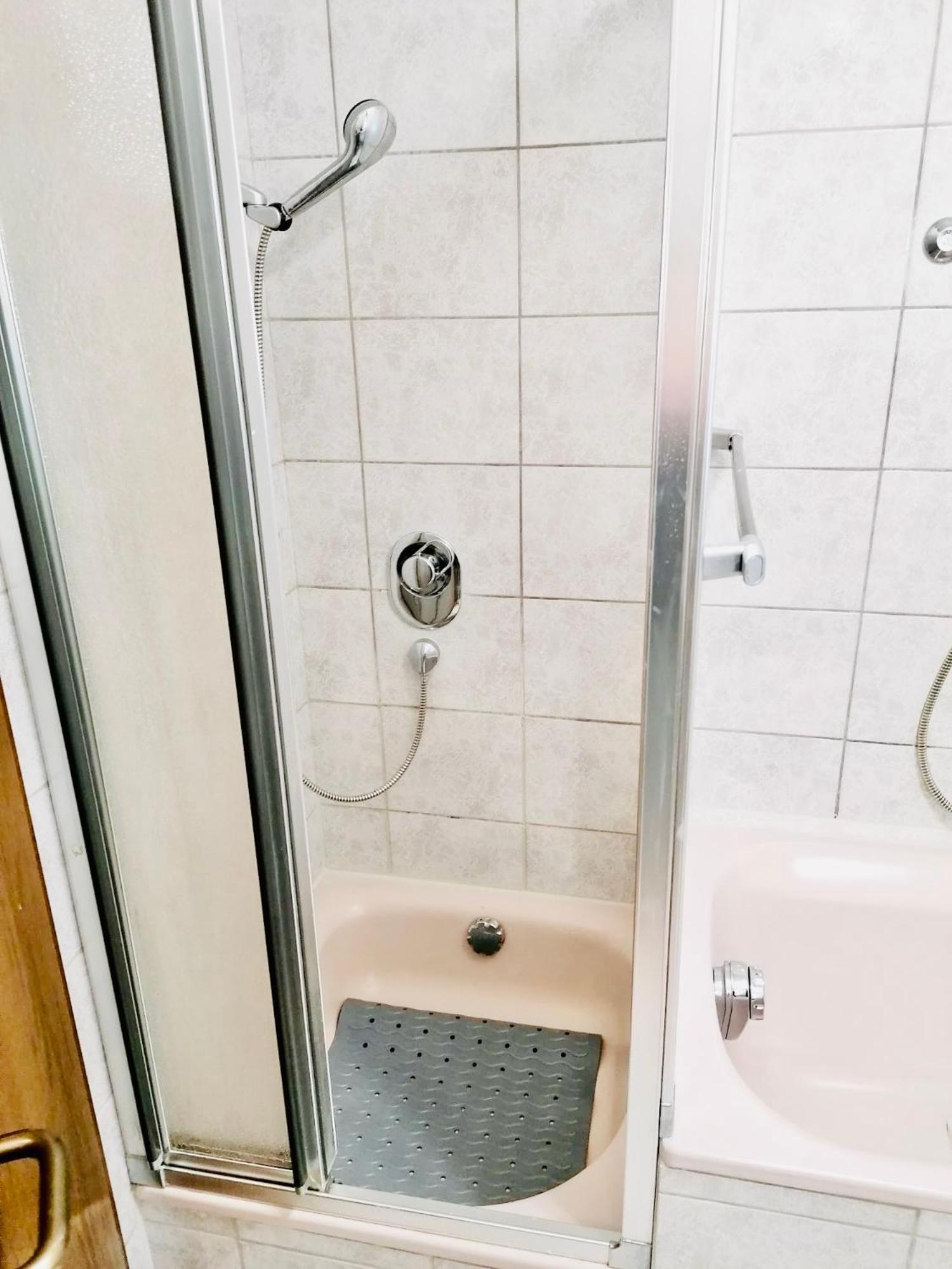 Apartman Bago Deluxe Near Zagreb Airport Velika Gorica Exteriör bild
